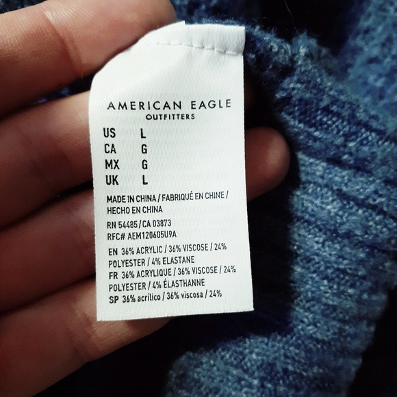 Sweater - Picture 7 of 9